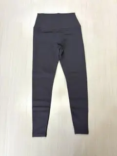 特価✨ヨガパンツ トレーニングウェア レギンス 伸縮性 防寒性Mサイズ スミクロ