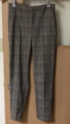 reserved リザーブド　チェック柄スラックス パンツ　ズボン