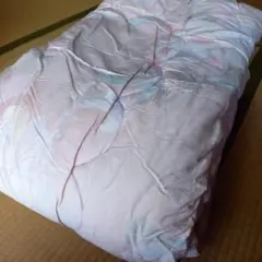 花柄ピンク　羊毛掛け布団 シングルサイズ　150×200のサムネイル