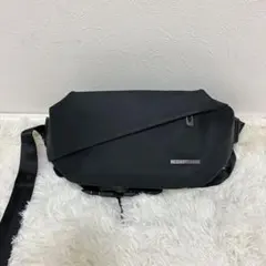 極美品】NIG QUICKPACK クイックパック スリングバッグ 撥水 黒 - メルカリ