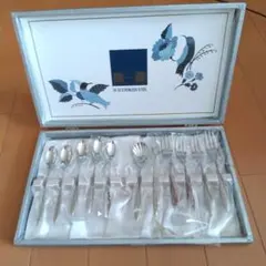 18-10 ステンレススチール カトラリーセット　ハナイユキコ