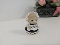 シルバニア　ひつじ赤ちゃん用　ハンドメイド　メイドさん風ドレス