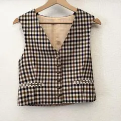 アクアスキュータム　ウール製　チェックベスト