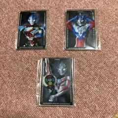 ウルトラマン超闘士激伝 ウルトセブン オーブ シール&缶バッジ レッド