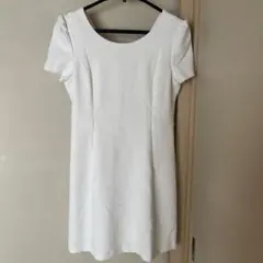 ZARA TRAFALUC ホワイト 半袖ひざ丈ワンピース Ｌサイズ相当