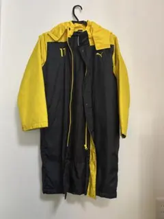 PUMA ベンチコート ブラック イエロー サッカー 150cm お値下げ中