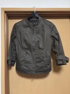 Burberry オリーブグリーン ライダースジャケットのサムネイル