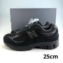 25cm ニューバランス U2002RBL “トリプルブラック