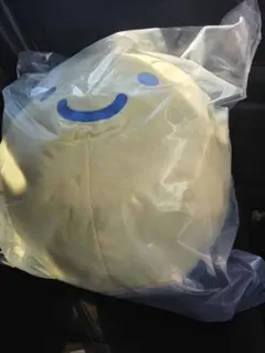 一番くじ たまごっち B賞 でかべびまるっちブランケットinクッションのサムネイル