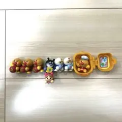 アンパンマン びっくらたまご キャラクターバスボール　バスボム 8体セット