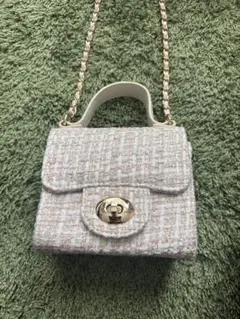 Item thumbnail for item 844a044d-b225-41f8-bd68-bf7bad190eab