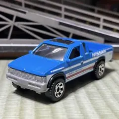 マッチボックス '95 ニッサン ハードボディ（D21）のサムネイル