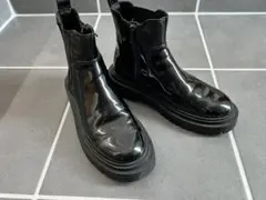 ZARA KIDSサイドゴアエナメルブーツ　22.5cm