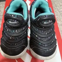 16.0cm NIKE キッズスニーカー　「ダイナモフリー」