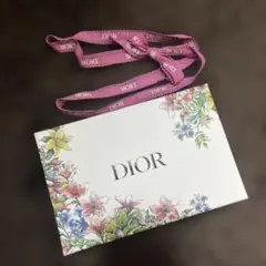 Dior 花柄ギフトボックス