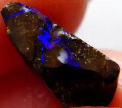 5.00 cts 天然 ボルダーオパール 原石 未研磨 鉱物標本