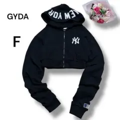 【GYDA ジェイダ】MLBニューヨークヤンキース　クロップド丈パーカー　黒　F