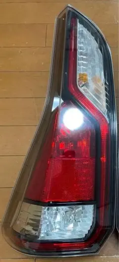 2025年最新】c27 セレナ テールランプの人気アイテム - メルカリ