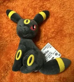ポケモン　ほぺぴたぬいぐるみ　ブラッキー