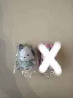 サンリオ　カラビナ　ガチャ　ポチャッコ