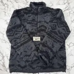 Reebok ハーフジップ　リバーシブル