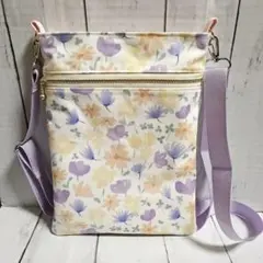 サコッシュ　スマホポーチ　ショルダーバッグ　ハンドメイド　花柄