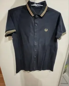 FRED PERRY ブラック ゴールド　ポロシャツ Lのサムネイル