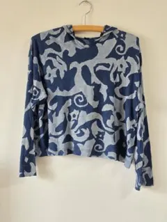 45R 超ガーゼのゆったりプリントTシャツ Fサイズ 総柄 インディゴ