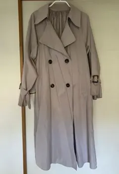 ライトベージュ　スプリングコート　M トレンチコート　ゆったり
