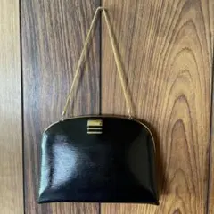 クランチバック