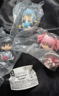 【魔法少女まどか⭐︎マギカ】おねむたん　鹿目まどか、暁美ほむら、美樹さやか