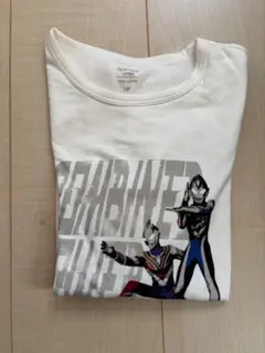 ユニクロ　ウルトラマン　極暖ヒートテック　130