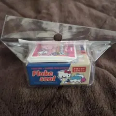 ちいかわ　サンリオ　スーパーマーケットな箱付きフレークシール