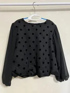 黒ドット柄長袖トップス　セットパンツ 120センチ　女の子　子供服