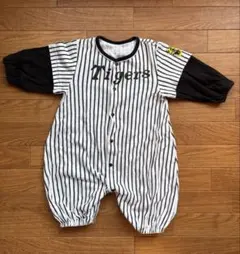 阪神タイガース　ロンパース50cm〜70cm