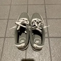 Nike コートビジョン ローカット