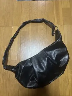 Black Croissant Leather Shoulder Bagのサムネイル