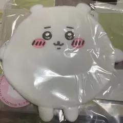 ちいかわくじ もちっとふわっとコレクション まんまるポーチ ちいかわのサムネイル