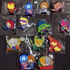 MARVEL アベンジャーズ 缶バッジ セット - メルカリ