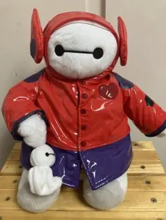 ディズニーストア　ベイマックス　レインコート　ぬいぐるみ