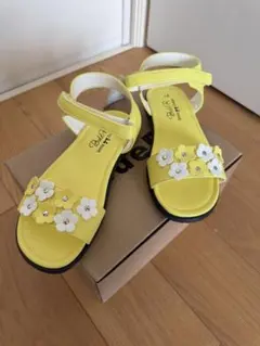 新品BdeR キッズ サンダル 21cm イエロー 花柄のサムネイル