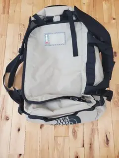THE NORTH FACE ダッフルバッグ ベージュ