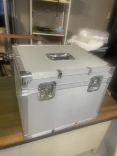 搬送箱 トランク アルミケース 向田工業所謹製 搬送トランク アルミ