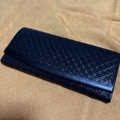 ⬜︎ 印伝 長財布 財布 印傳屋 輪繋ぎ 黒⬜︎のサムネイル