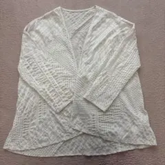 ハルメク アイボリー 長袖トップス M