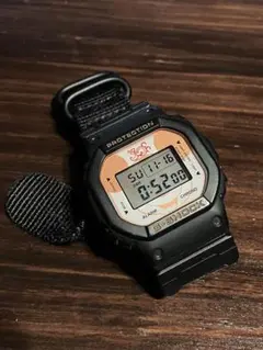 【美品】東京ディズニー30周年 限定モデル G-SHOCK CASIO 2025年最新】ディズニー 30周年 G-SHOCKの人気アイテム - メルカリ