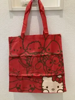 値下げ新品未使用❤️サンリオキャラクター 勢揃いコンパクトタイプトートバッグ