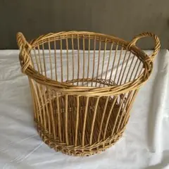 ウィッカー製ラウンドバスケット