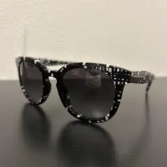 FURLA 幾何学模様 サングラス