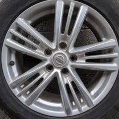 NISSAN 17インチ NV36 スカイライン HIFLY スタッドレスタイヤのサムネイル